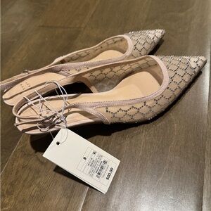 Elegant Beige Mesh Women's Shoes